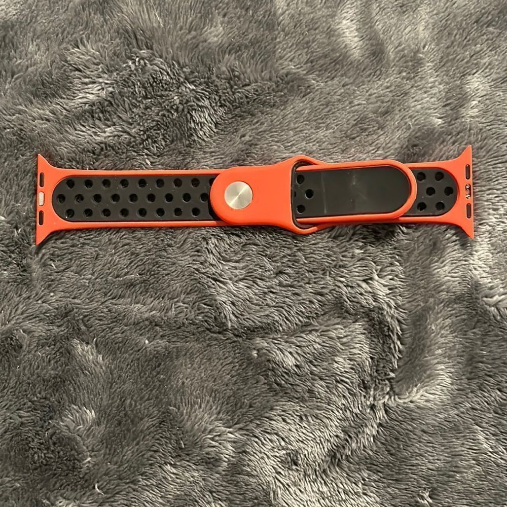 Apple Watch Wrist Silicone Sports Band Red And Black Adjustable 42 44mm